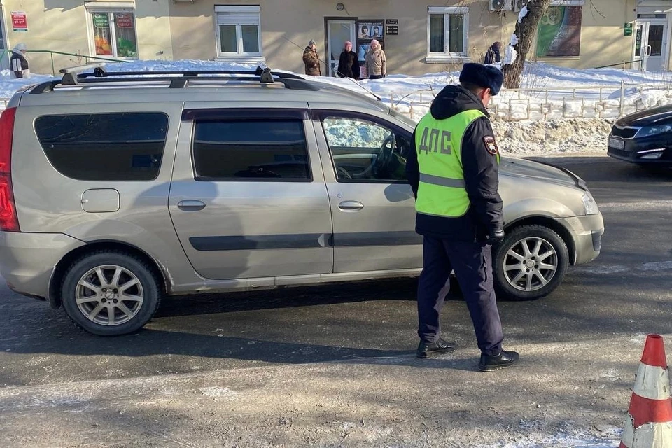 Авария произошла утром 21 февраля у дома на Красноармейкой, 163. Фото: ГИБДД по Свердловской области