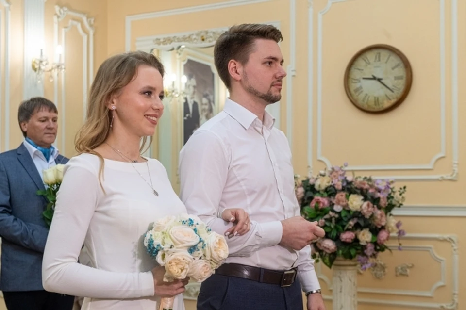 125 пар нижегородцев заключат браки в красивую дату 24 февраля.