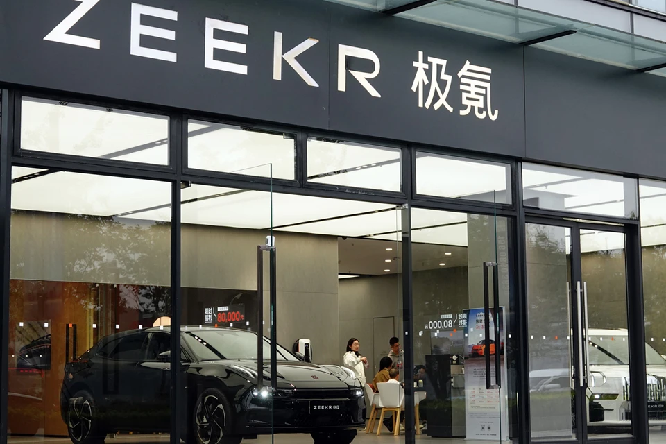 На китайский бренд Zeekr пришлось более четверти от числа проданных за прошлый год в России новых электрокаров