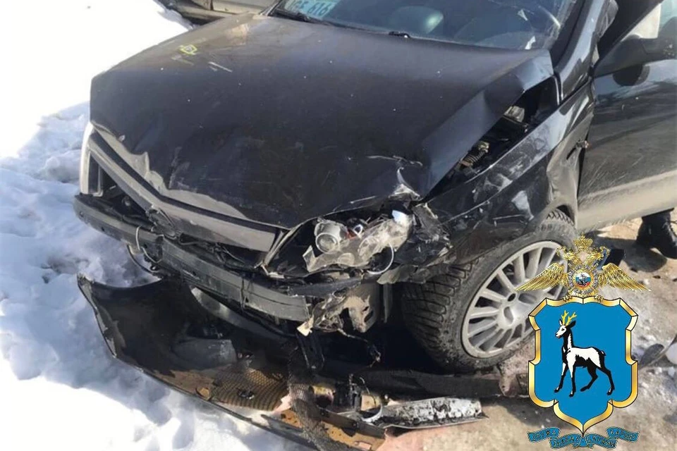 Водителю Opel Tigra рекомендовали амбулаторное лечение.