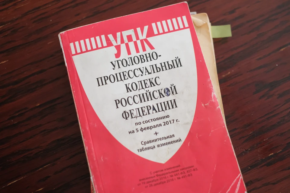 Пьяный петербуржец пытался зарубить топором своего знакомого во время ссоры.