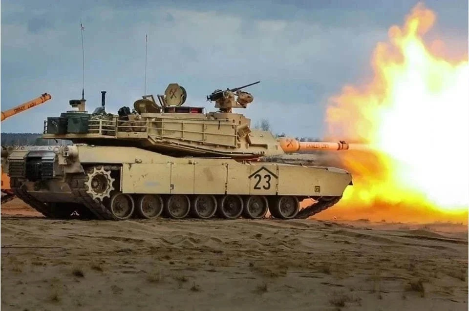 Военный РФ с позывным «Рассвет»: танк Abrams был подбит ударом дрона под башню