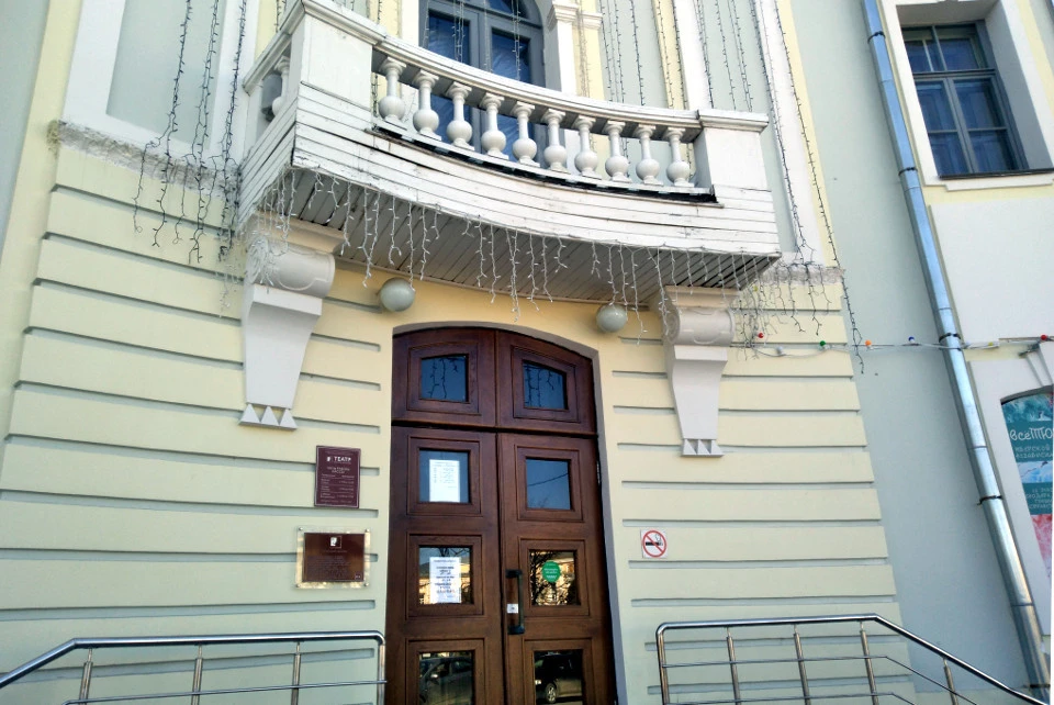 В Тверском ТЮЗе готовят концерт к Дню театра.