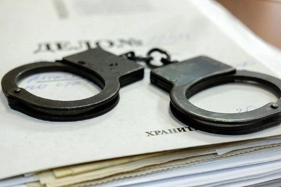 Сейчас двоих мужчин задержали, в их отношении завели уголовное дело по статье "Разбой"