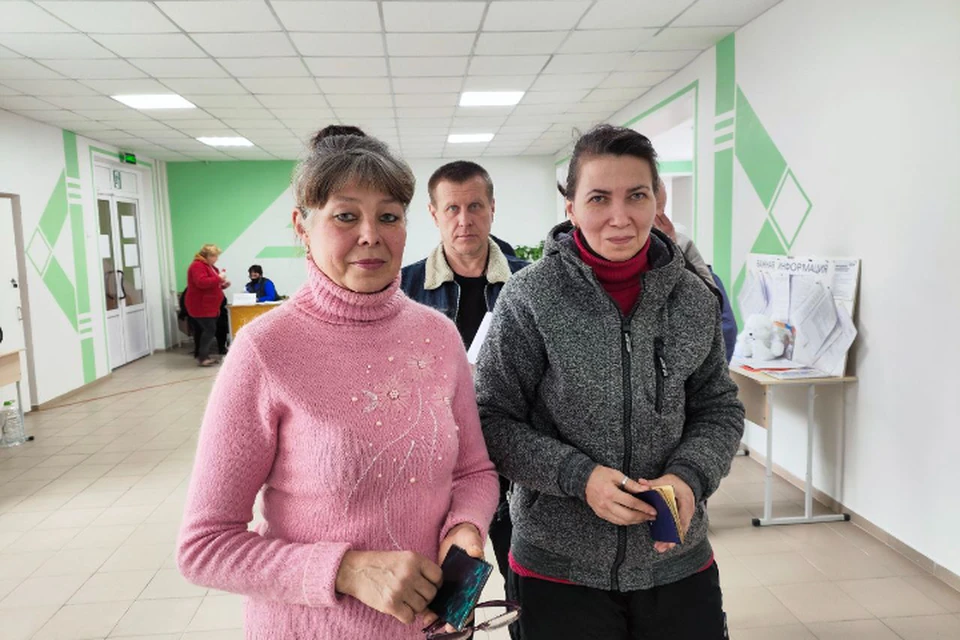 Беженцы из Авдеевки голосуют на выборах Президента РФ с радостью