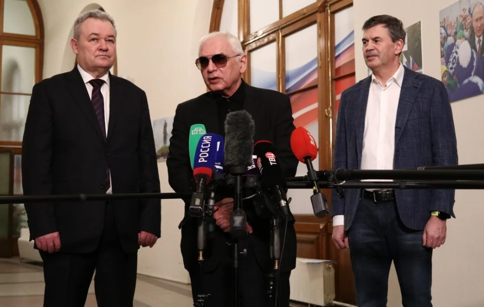 Карен Шахназаров не первый раз участвует в выборах в качестве доверенного лица Владимира Путина