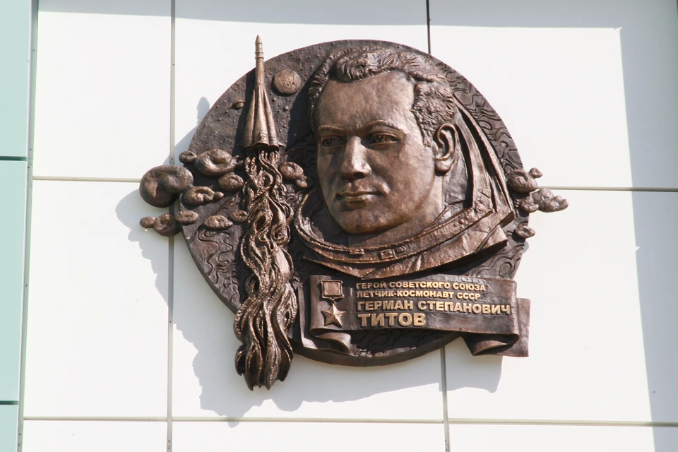 Особенность спектакля о Германе Титове в том, что он документальный