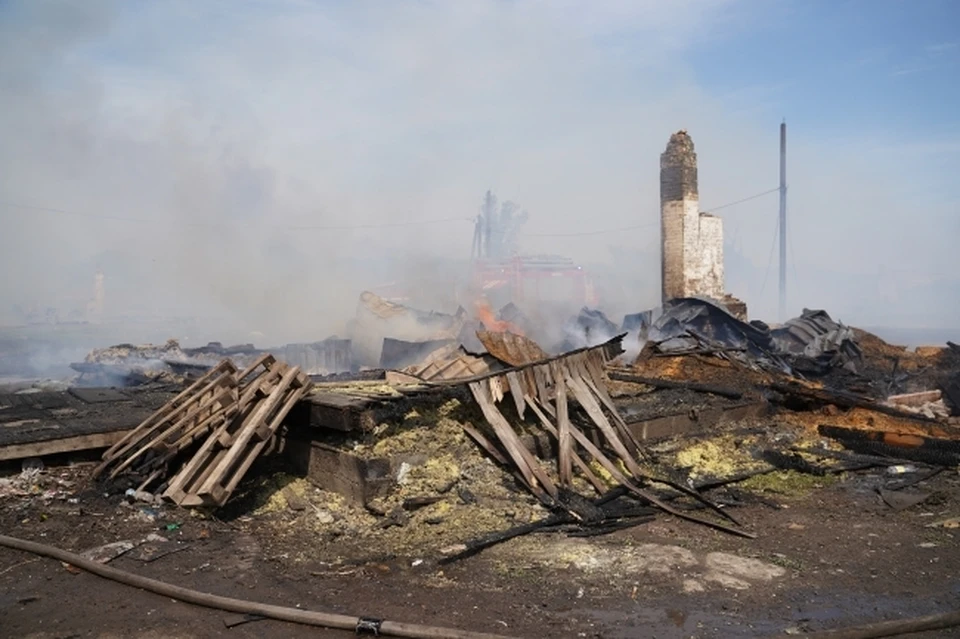 В поселке Радищево сгорел гараж. Фото архив КП