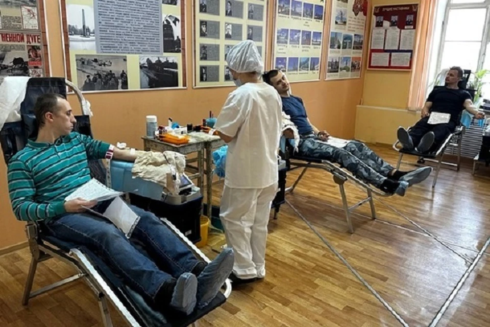 60 сотрудников Ярославского УФСИН сдали 27 литров крови. ФОТО: УФСИН по Ярославской области
