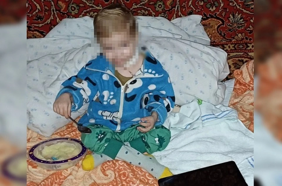 В свои три года ребенок весит всего 9 килограммов. Фото: Юрий Обозенко/Вк