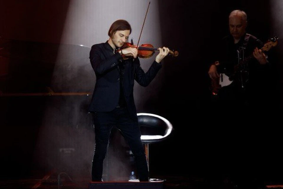 Окупитесь в мир музыки во время рок-концерта. Фото: kubanfilarmoniya.ru