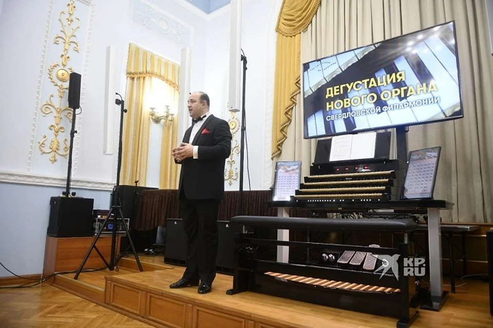 Новый орган воспроизводит звуки из органных залов со всего мира