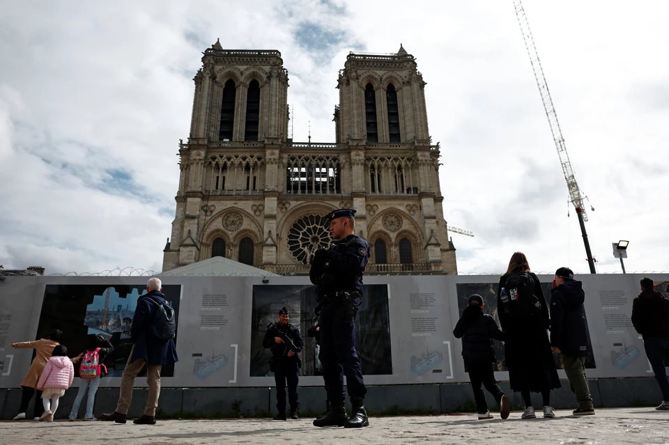 Во Франции задержали мужчину, который планировал теракт против Собора Парижской Богоматери.