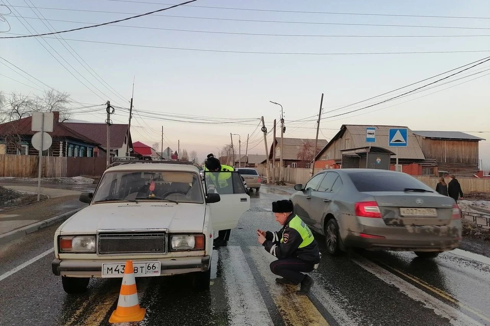 В Серове нетрезвый водитель допустил наезд на пешеходов. Фото: ГИБДД по Свердловской области