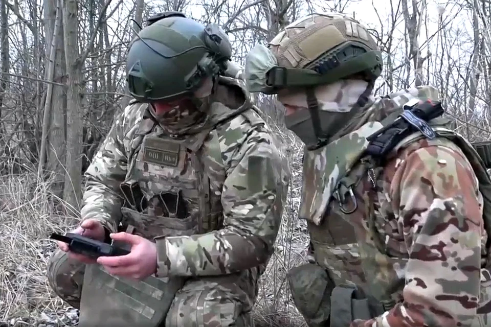 В военном ведомстве говорят, что военнослужащие группировки войск «Днепр» с помощью беспилотников практически круглосуточно держат под наблюдением правый берег Днепра