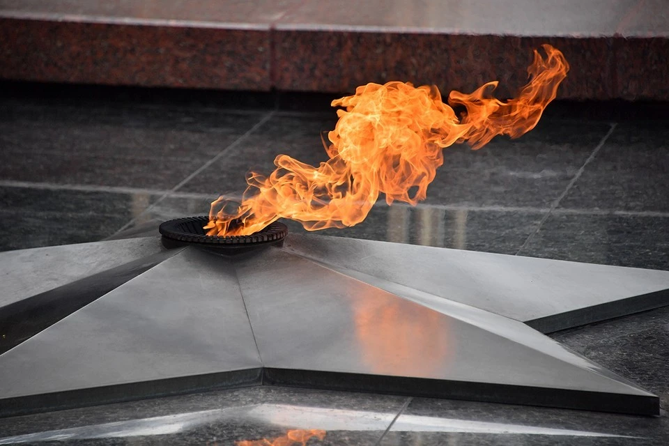 Следователи устанавливают обстоятельства совершенного преступления