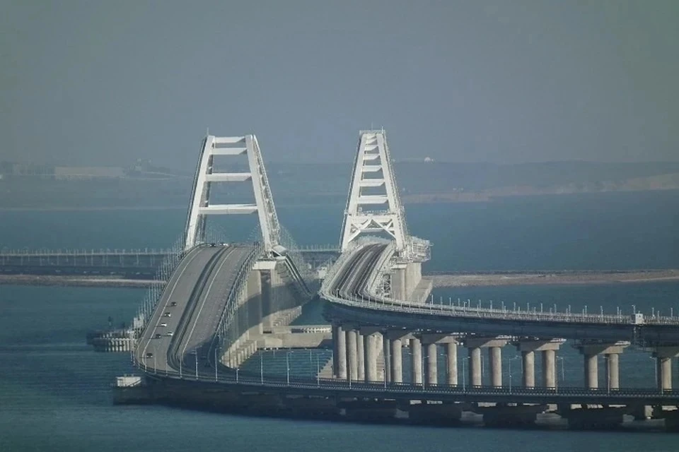 Крымский мост оставался перекрытым больше двух часов