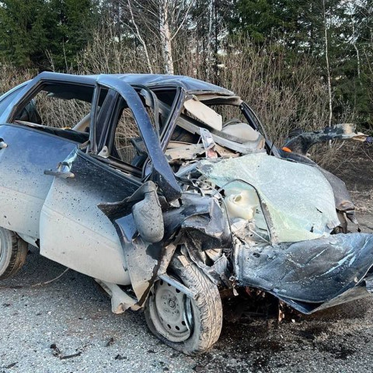 Водитель и пассажир «Калины» погибли в ДТП с «Лэнд Крузером» под Ижевском -  KP.RU