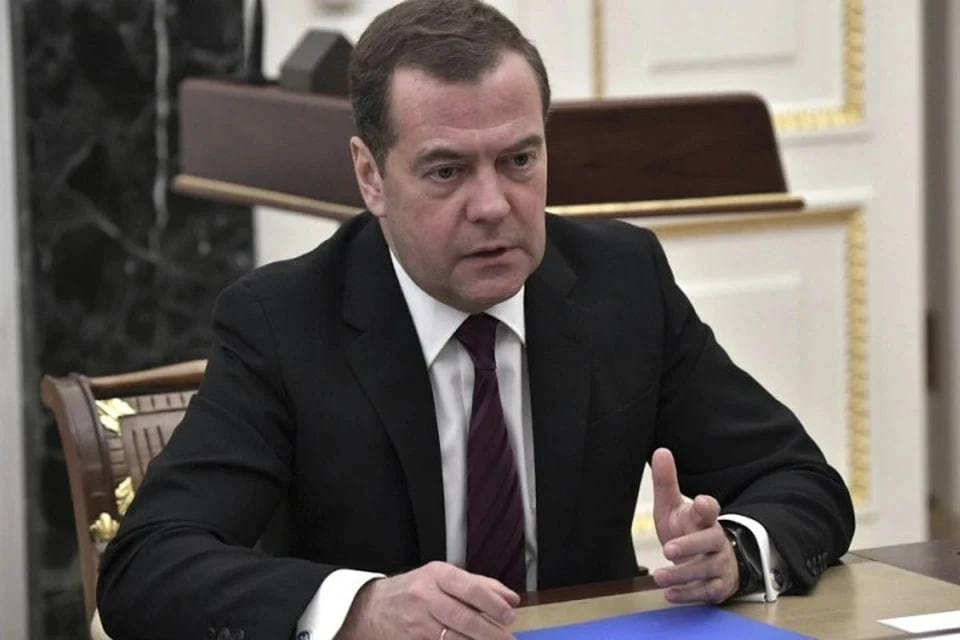 Медведев: надо ввести в РФ уголовную ответственность для иноагентов, как в США