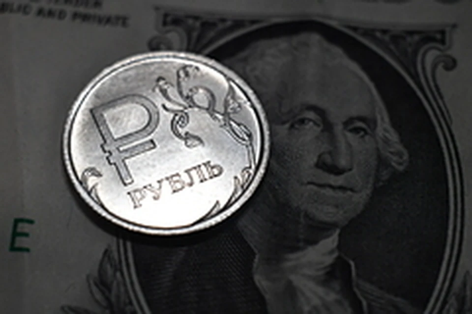 Экономист Беляев прогнозирует снижение курса доллара до 93 рублей