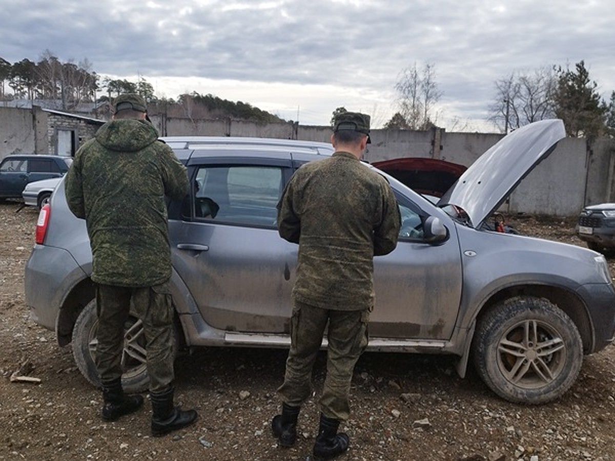 Приставы Прикамья передали конфискованные автомобили должников на нужды СВО  - KP.RU