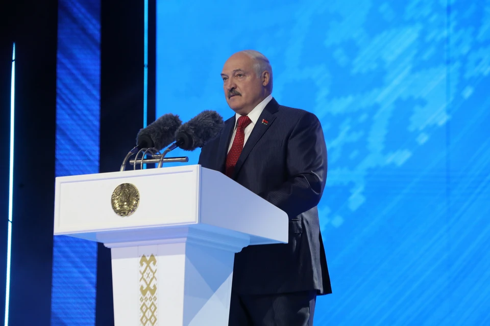 Лукашенко: РФ разместила в Белоруссии такое же ядерное оружие, как США в Европе