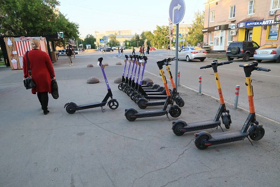 Юрист советует пострадавшим обращаться в фирму по аренде самокатов, у них есть все данные и маршрут передвижения водителей