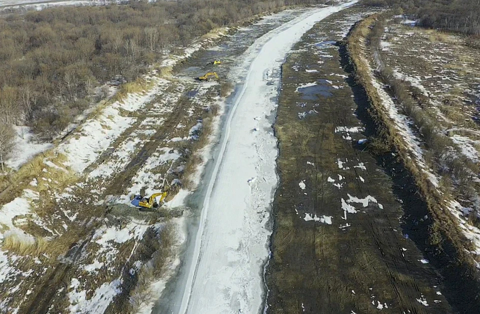 Реки чистят по всему краю. Фото: министерство ГО и ЧС Приморского края