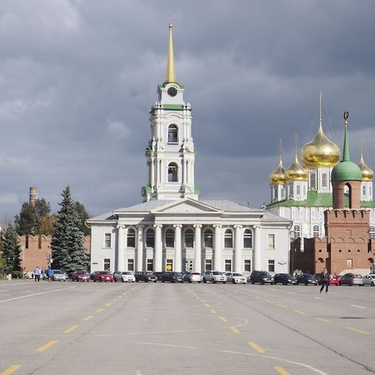 Куда тулякам обращаться по вопросам жизнеобеспечения во время майских  праздников - KP.RU