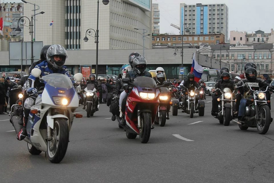 Организованная колонна мотоциклистов проедет по центральным улицам города.