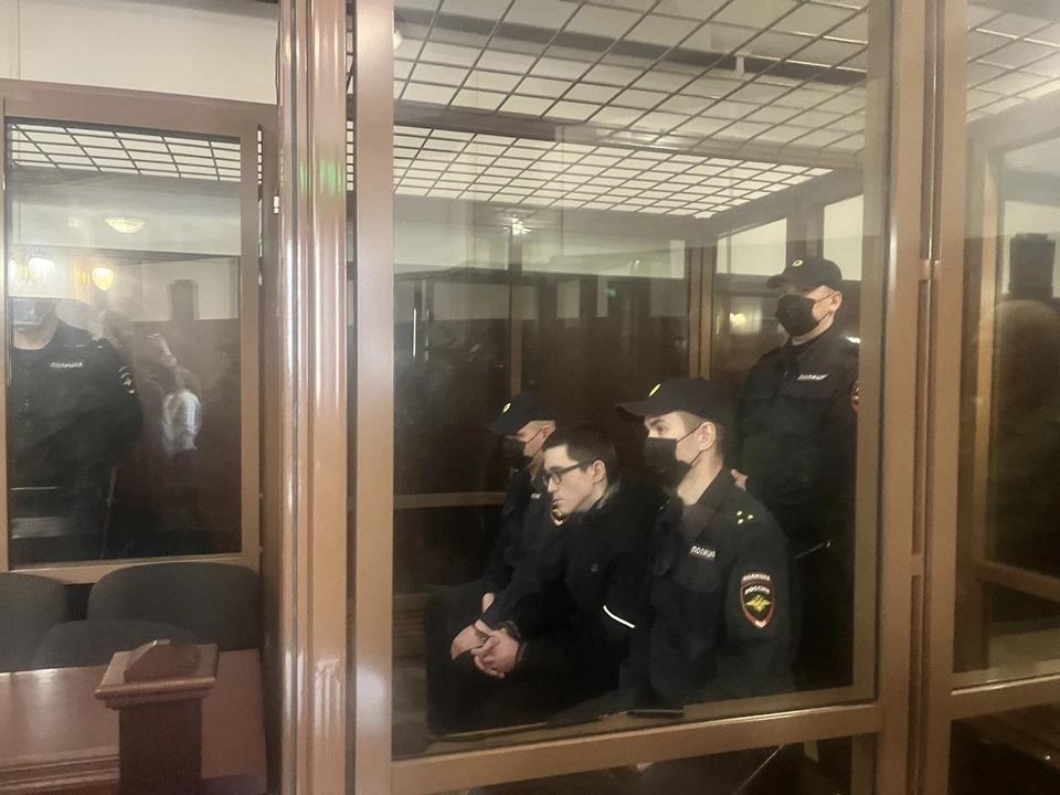 11 мая 2021 года Ильназ Галявиев устроил массовый расстрел в казанской гимназии №175.