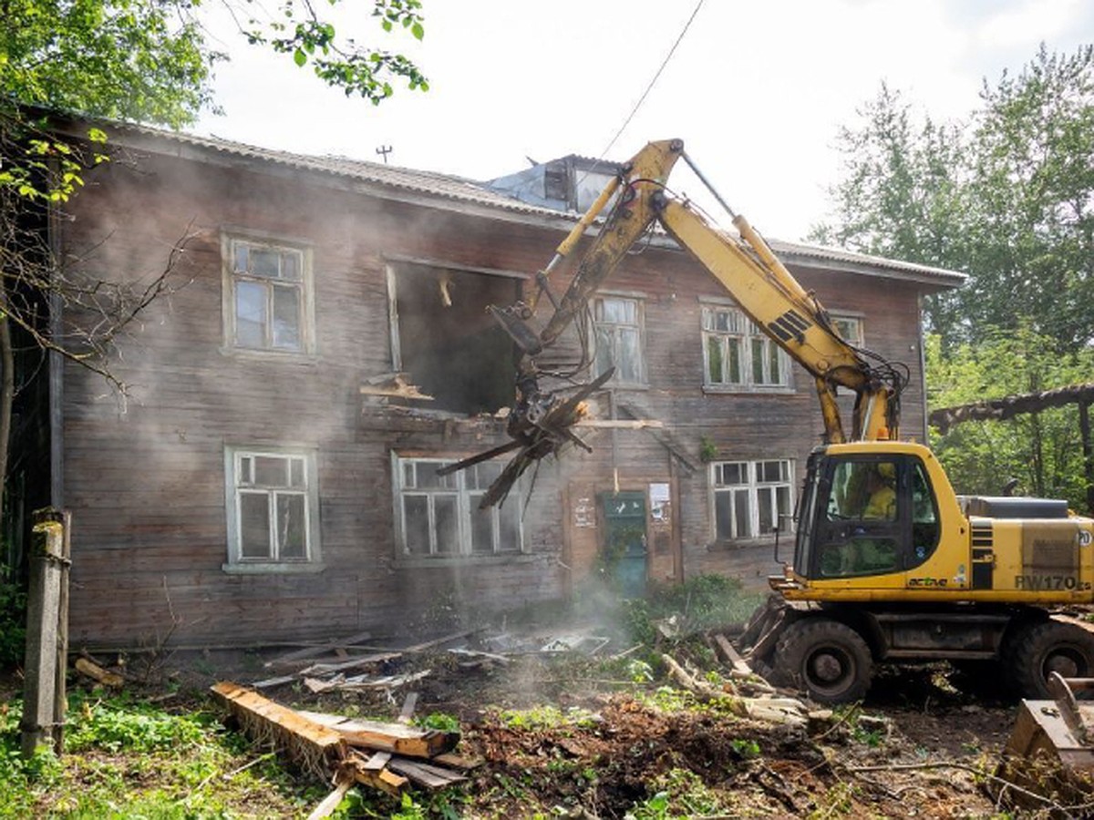 Кировчанина девять лет не переселяли в благоустроенное жилье из аварийного  - KP.RU