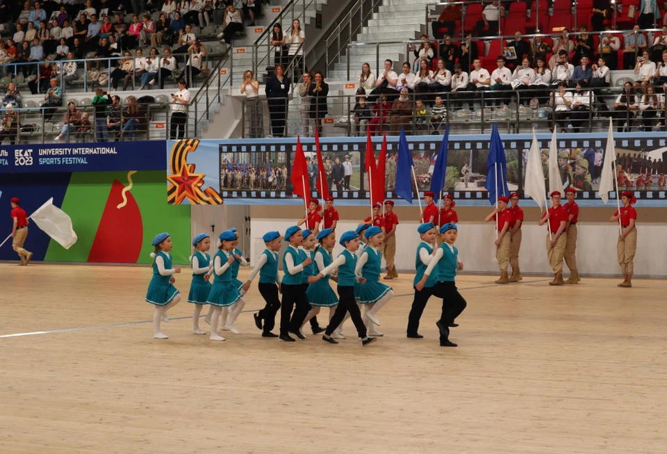В Академическом районе прошел «Парад поколений» во Дворце дзюдо - KP.RU