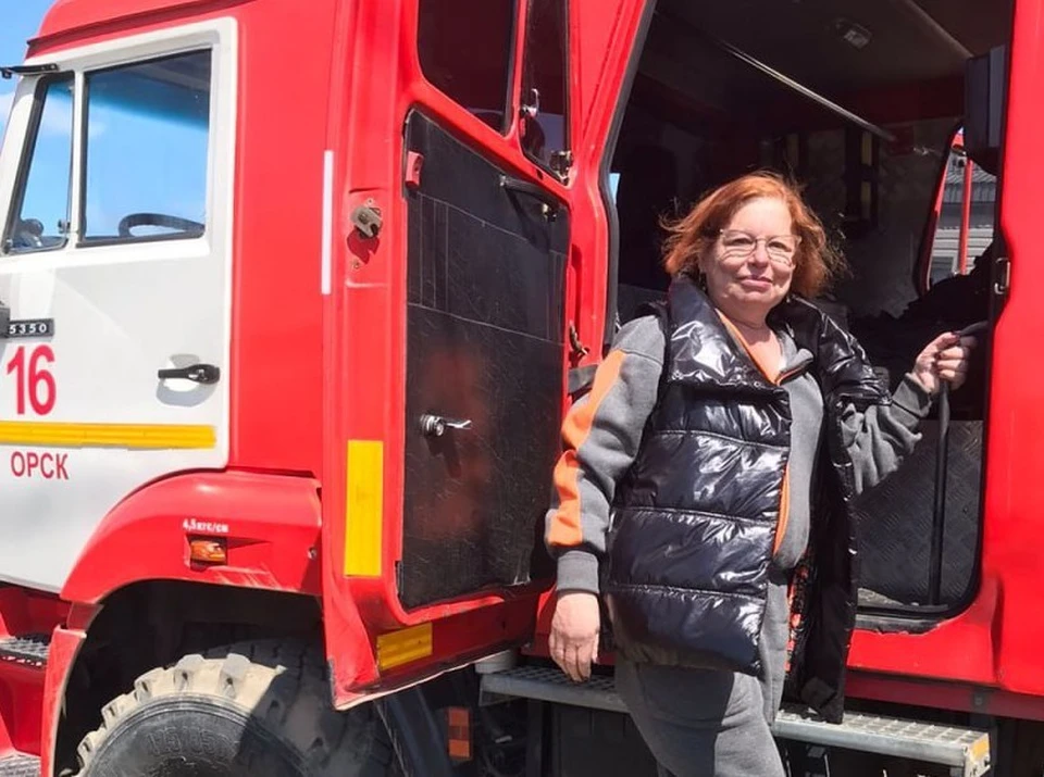 Анна Барне помогает пострадавшим от наводнения в Оренбургской области. Фото предоставлено спикером