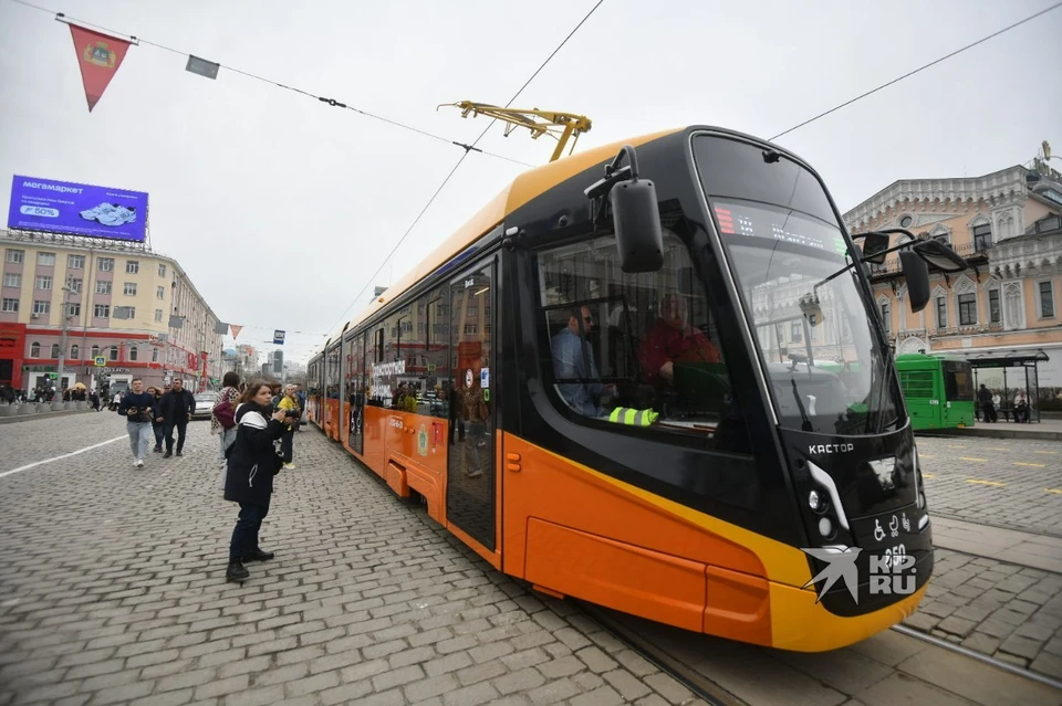Новый трамвай ездит по маршруту №18 «Волгоградская - Шарташ»