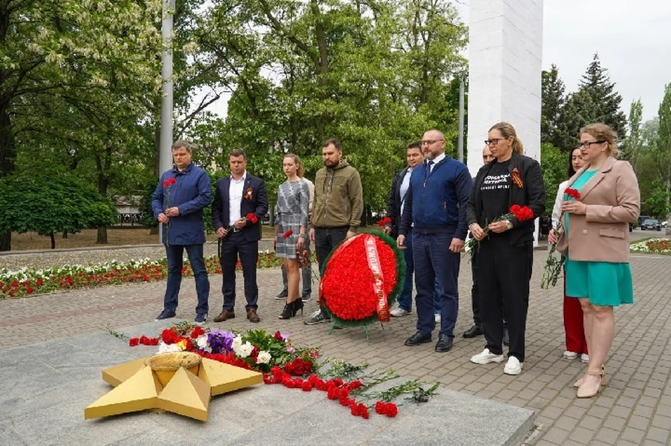 В Запорожской области почтили память героев Великой Отечественной войны. ФОТО: запорожское отделение экспертного клуба "Эльбрус Новороссия"