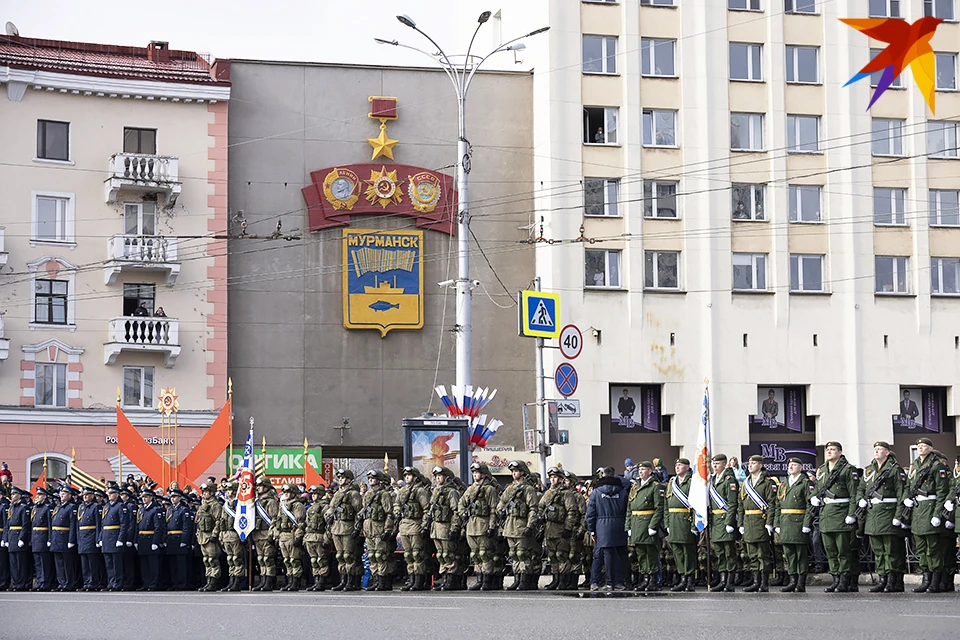 Ранее из соображений безопасности в Мурманске отменили традиционное шествие от Пяти Углов к «Алеше» и «Бессмертный полк».