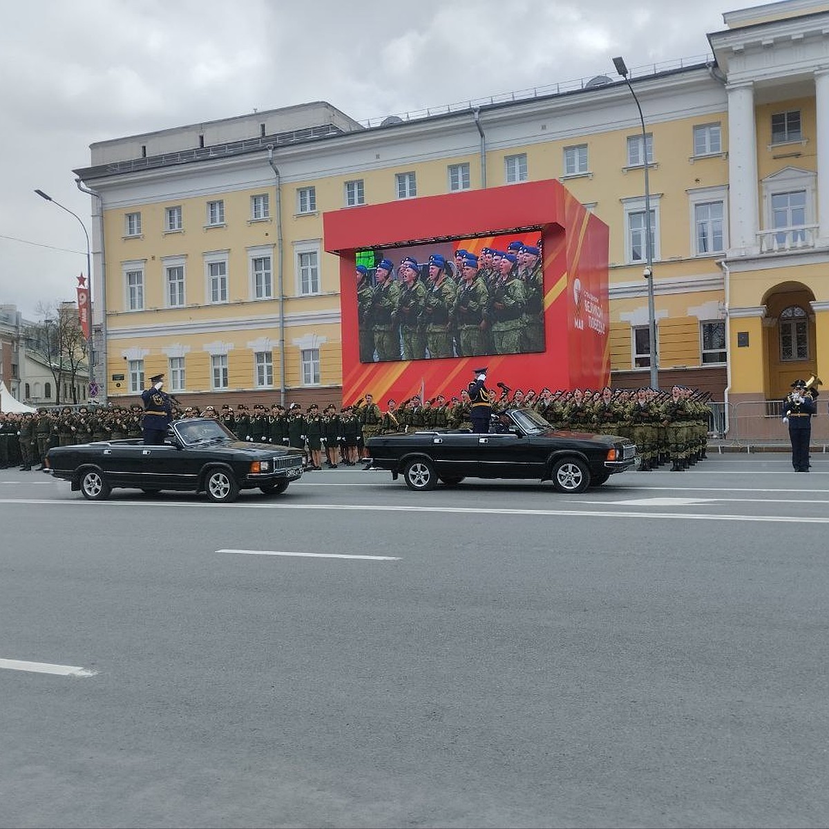 День Победы в Нижнем Новгороде 9 мая 2024: фото, видео, лучшие кадры - KP.RU