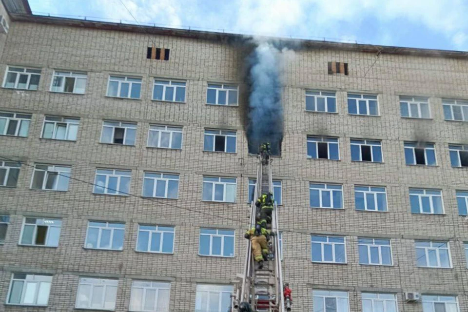 Пожар в Бийской городской больнице потушили