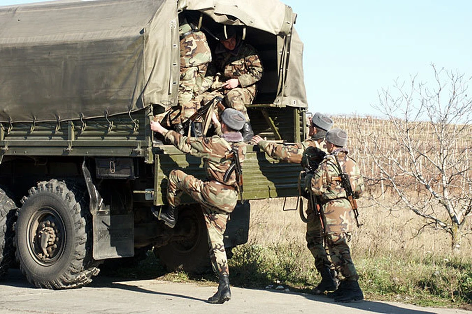В Молдове проводят очередные военный сборы.