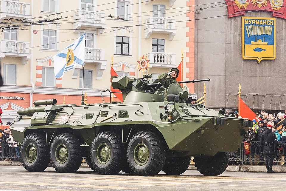 35 единиц военной техники было представлено на Параде.