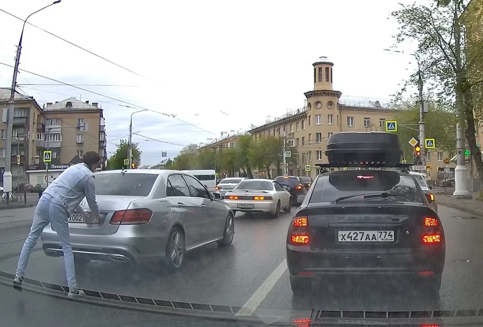 Правонарушение попало на запись видеорегистратора. Фото: скрин видео