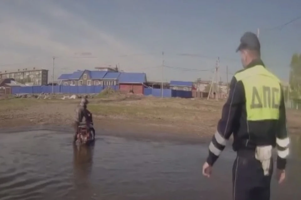 Фото: стоп-кадр видео ГИБДД по Хакасии