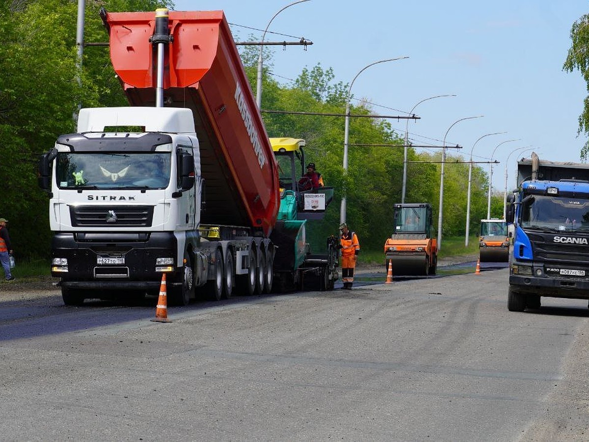 В поселке Ростоши в Оренбурге ремонтируют Нежинское шоссе - KP.RU