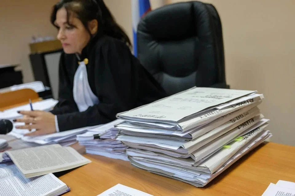 Топ-менеджера дочки «РЖД» отправили под домашний арест по делу о мошенничестве