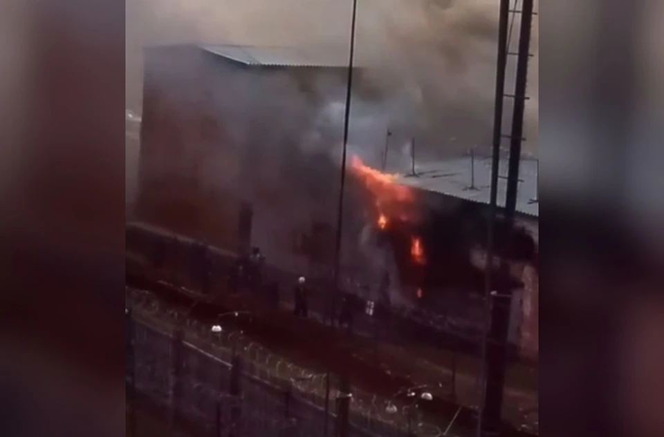 При пожаре никто не пострадал. Фото: скриншот видео https://t.me/izhevsktop1