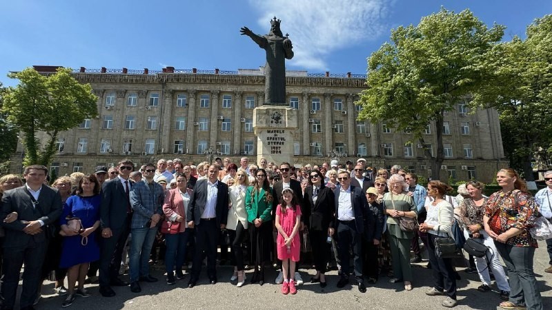 Блок «Победа» поздравил бельчан с Днем города.