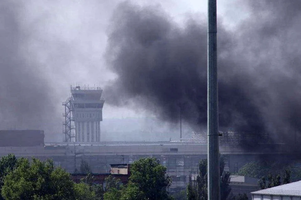 Бомбардировка ВСУ с воздуха кварталов Донецка 26 мая 2014-го. Фото: ТГ-канал Дениса Пушилина