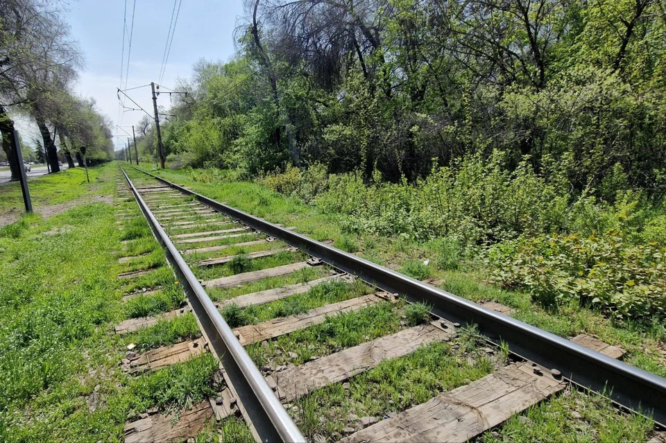 Розлив соляной кислоты из цистерны 26 мая произошел на железной дороге в Акмолинской области.
