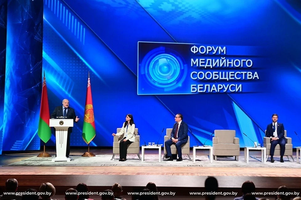 Лукашенко высказался о независимости региональной прессы. Фото: president.gov.by.